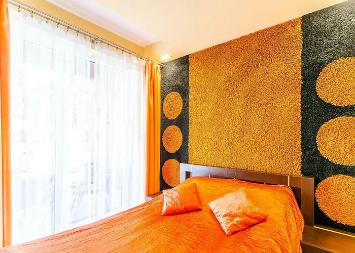 Апартаменты Pomaranczowy Z Basenem,sauna-blisko Morza.