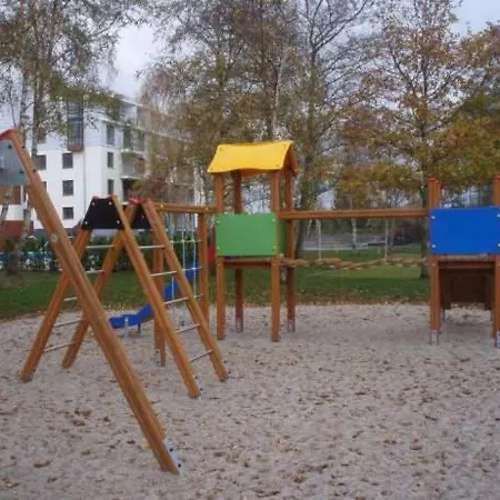 アパート Pomaranczowy Z Basenem,sauna-blisko Morza. *