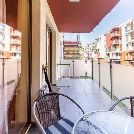 Pomaranczowy Z Basenem,sauna-blisko Morza. *