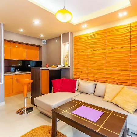 Pomaranczowy Z Basenem,sauna-blisko Morza. Apartman *