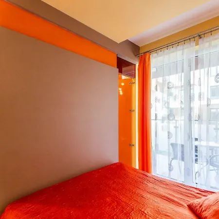 Apartment Pomaranczowy Z Basenem,sauna-blisko Morza. *