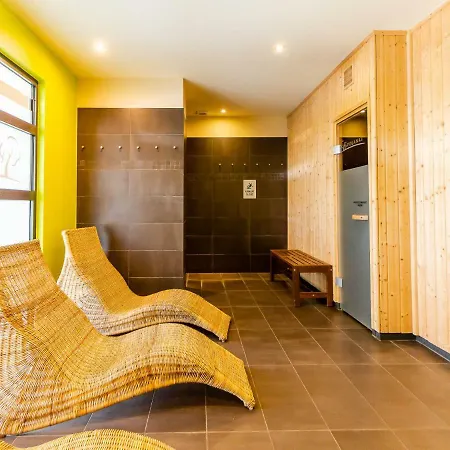 Apartment Pomaranczowy Z Basenem,sauna-blisko Morza. *
